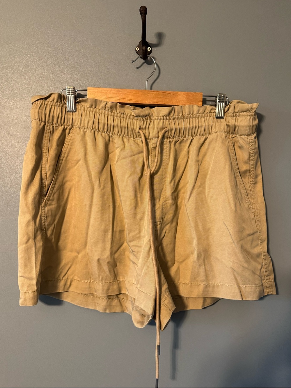 Loft Paper Bag Waist khaki shorts